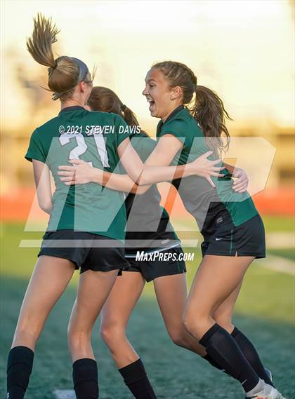 Thumbnail 1 in Willow Canyon @ Campo Verde (AIA 5A Playoff Rd 1) photogallery.