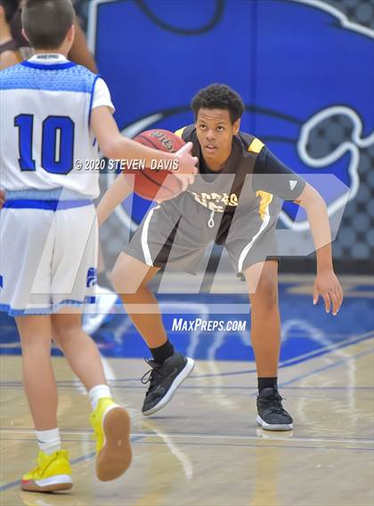 Thumbnail 2 in Marcos de Niza vs Mesquite photogallery.