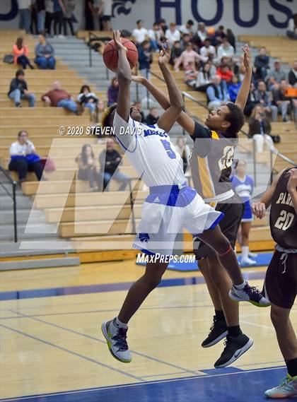 Thumbnail 3 in Marcos de Niza vs Mesquite photogallery.