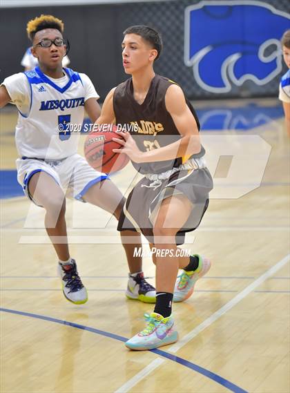 Thumbnail 1 in Marcos de Niza vs Mesquite photogallery.