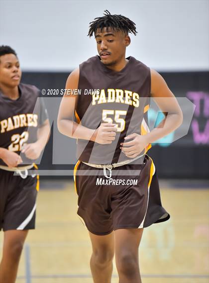 Thumbnail 3 in Marcos de Niza vs Mesquite photogallery.
