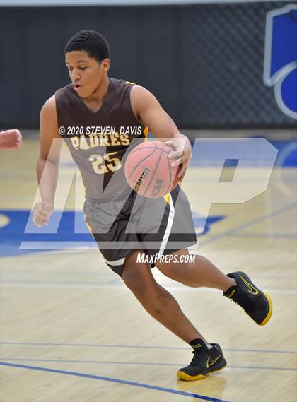 Thumbnail 2 in Marcos de Niza vs Mesquite photogallery.