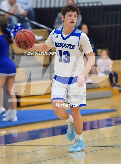 Thumbnail 1 in Marcos de Niza vs Mesquite photogallery.