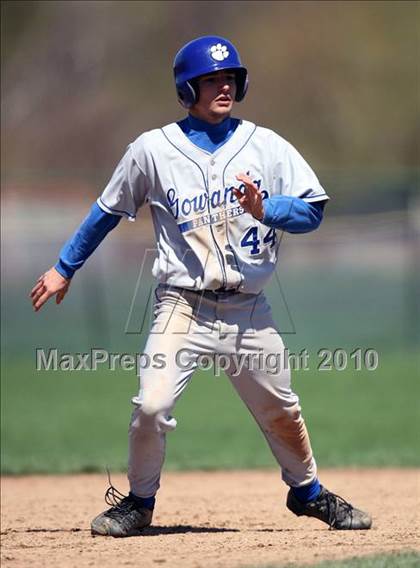 Thumbnail 2 in Gowanda @ Hamburg photogallery.