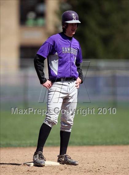Thumbnail 2 in Gowanda @ Hamburg photogallery.