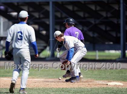 Thumbnail 3 in Gowanda @ Hamburg photogallery.