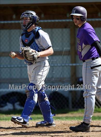 Thumbnail 3 in Gowanda @ Hamburg photogallery.