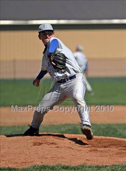 Thumbnail 2 in Gowanda @ Hamburg photogallery.