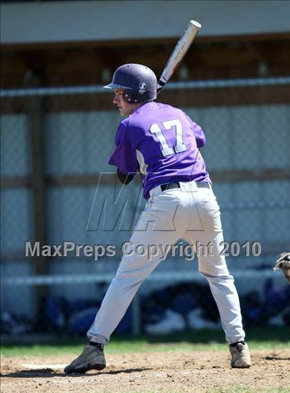 Thumbnail 2 in Gowanda @ Hamburg photogallery.