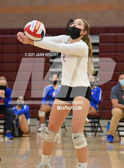 Thumbnail 2 in Bishop Gorman @ Faith Lutheran photogallery.