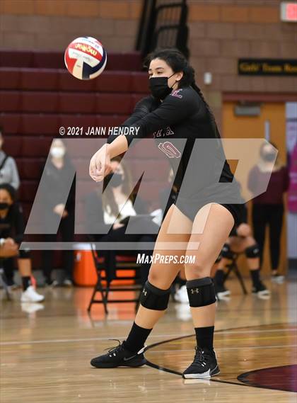 Thumbnail 1 in Bishop Gorman @ Faith Lutheran photogallery.