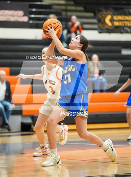 Thumbnail 2 in Wheat Ridge @ Lakewood photogallery.