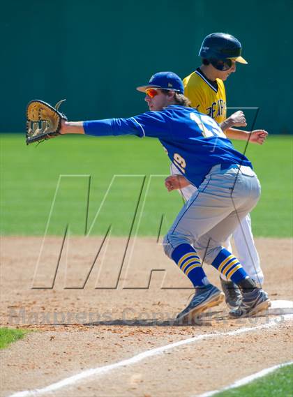 Thumbnail 1 in Alamo Heights @ Brennan  (UIL 4A Region IV Bi-District Playoff) photogallery.