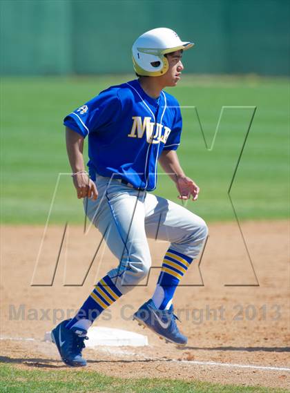 Thumbnail 2 in Alamo Heights @ Brennan  (UIL 4A Region IV Bi-District Playoff) photogallery.