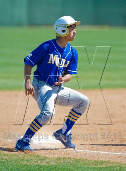 Thumbnail 1 in Alamo Heights @ Brennan  (UIL 4A Region IV Bi-District Playoff) photogallery.