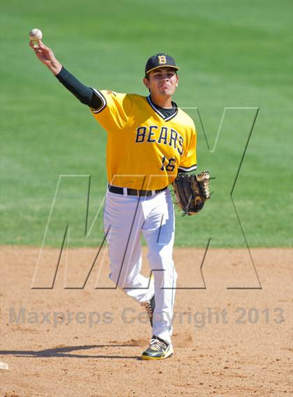 Thumbnail 3 in Alamo Heights @ Brennan  (UIL 4A Region IV Bi-District Playoff) photogallery.