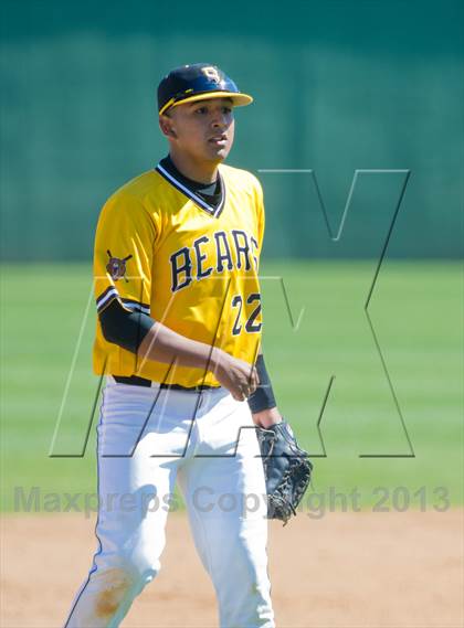 Thumbnail 1 in Alamo Heights @ Brennan  (UIL 4A Region IV Bi-District Playoff) photogallery.