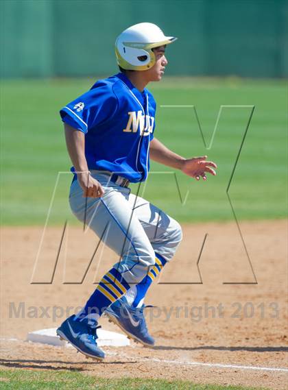 Thumbnail 3 in Alamo Heights @ Brennan  (UIL 4A Region IV Bi-District Playoff) photogallery.