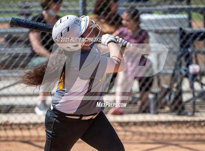 Thumbnail 1 in El Camino vs. Carlsbad photogallery.