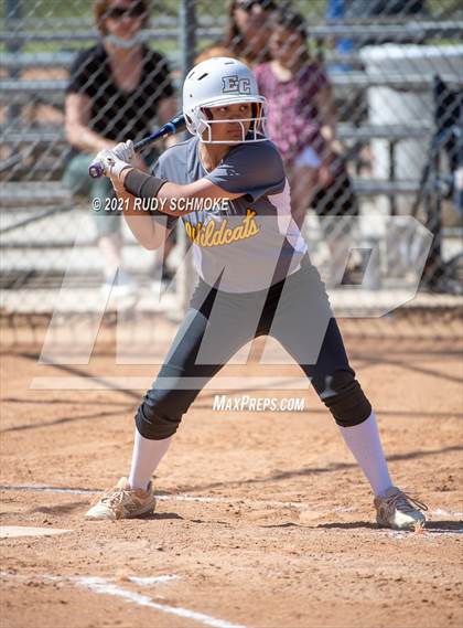 Thumbnail 3 in El Camino vs. Carlsbad photogallery.