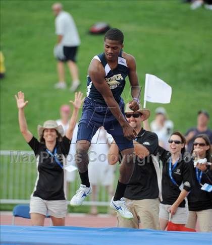 Thumbnail 3 in CIF State Championships (Finals) photogallery.