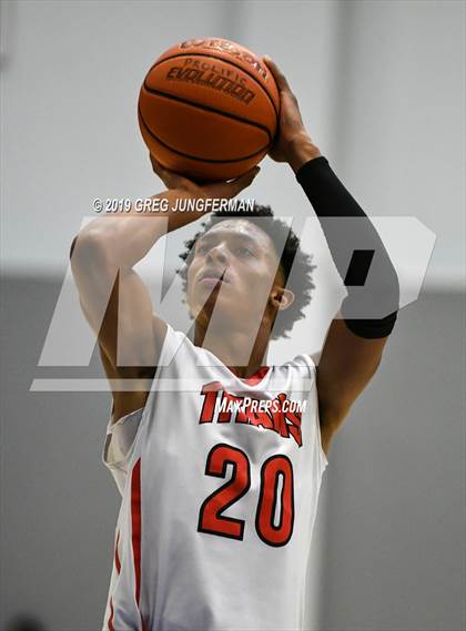 Thumbnail 2 in Berkeley vs. Antelope (Crush in the Valley, The Grind Sessions) photogallery.