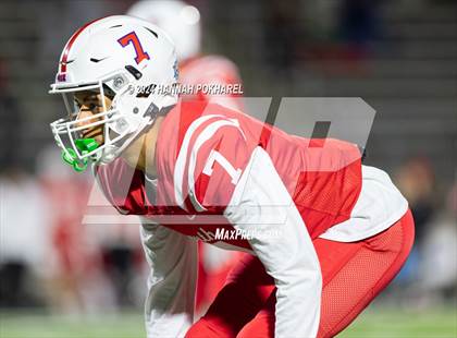 Thumbnail 2 in Kearney @ Millard South (NSAA Class A Semifinal) photogallery.