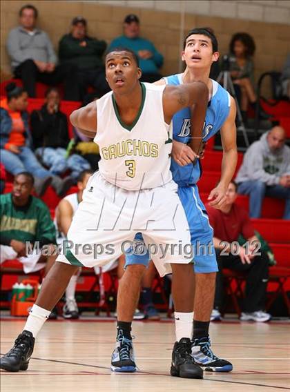 Thumbnail 3 in Bullard vs. Narbonne (Sea Hawk Classic) photogallery.