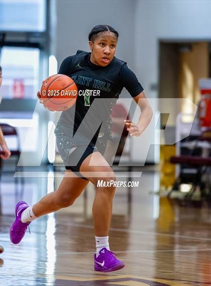 Thumbnail 2 in Flint Hill @ Falls Church (Cassel's Holiday Classic) photogallery.