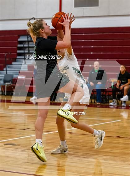 Thumbnail 3 in Flint Hill @ Falls Church (Cassel's Holiday Classic) photogallery.