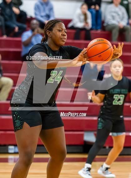 Thumbnail 3 in Flint Hill @ Falls Church (Cassel's Holiday Classic) photogallery.