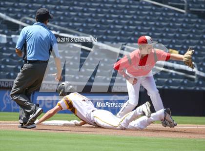 Thumbnail 2 in El Camino vs. Vista @ Petco Park photogallery.