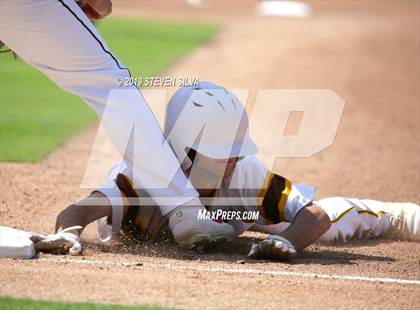 Thumbnail 1 in El Camino vs. Vista @ Petco Park photogallery.