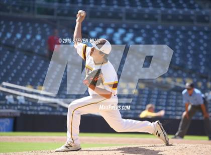Thumbnail 3 in El Camino vs. Vista @ Petco Park photogallery.