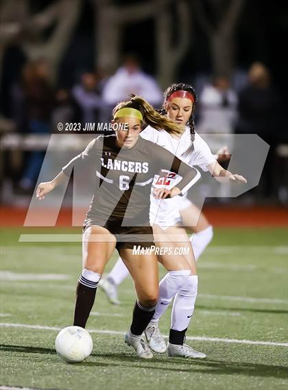 Thumbnail 3 in Carondelet @ Saint Francis (CIFState Regional NorCal Div 1 Final) photogallery.