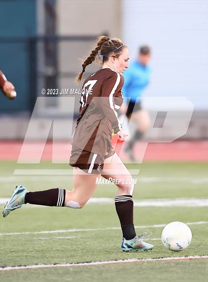 Thumbnail 2 in Carondelet @ Saint Francis (CIFState Regional NorCal Div 1 Final) photogallery.