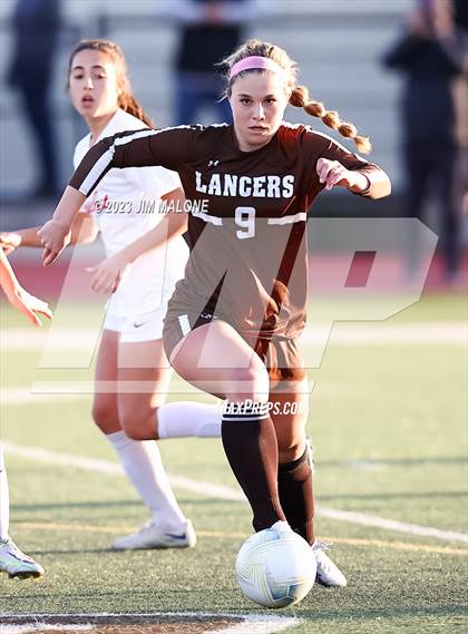 Thumbnail 2 in Carondelet @ Saint Francis (CIFState Regional NorCal Div 1 Final) photogallery.