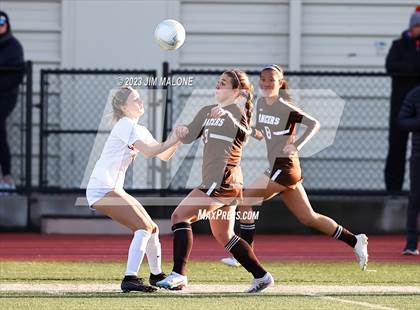 Thumbnail 2 in Carondelet @ Saint Francis (CIFState Regional NorCal Div 1 Final) photogallery.
