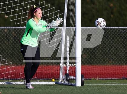 Thumbnail 3 in Carondelet @ Saint Francis (CIFState Regional NorCal Div 1 Final) photogallery.