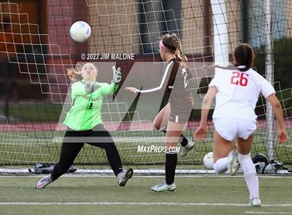 Thumbnail 2 in Carondelet @ Saint Francis (CIFState Regional NorCal Div 1 Final) photogallery.