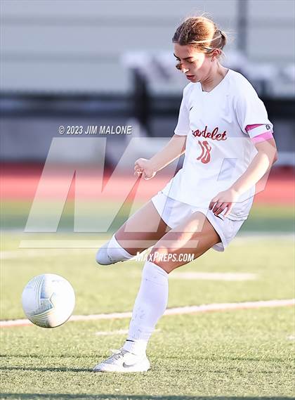 Thumbnail 2 in Carondelet @ Saint Francis (CIFState Regional NorCal Div 1 Final) photogallery.