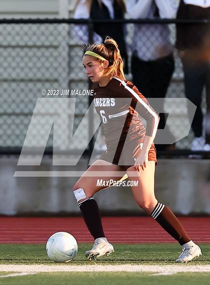 Thumbnail 3 in Carondelet @ Saint Francis (CIFState Regional NorCal Div 1 Final) photogallery.