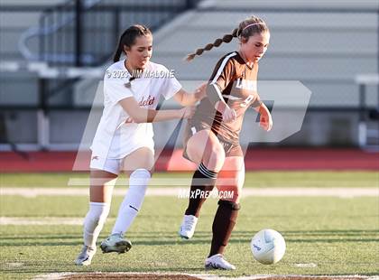 Thumbnail 1 in Carondelet @ Saint Francis (CIFState Regional NorCal Div 1 Final) photogallery.