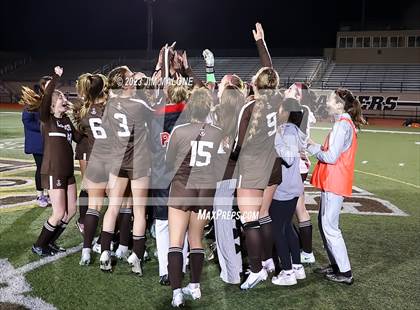 Thumbnail 2 in Carondelet @ Saint Francis (CIFState Regional NorCal Div 1 Final) photogallery.