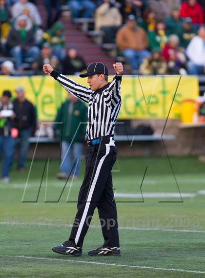 Thumbnail 1 in Hilmar vs. Central Catholic (CIF SJS D4 Final) photogallery.