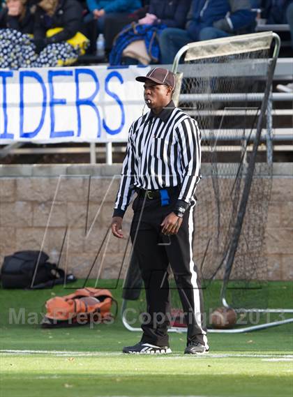 Thumbnail 2 in Hilmar vs. Central Catholic (CIF SJS D4 Final) photogallery.