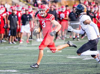 Thumbnail 1 in Kahuku vs Campbell (HHSAA Division 1-Open Semifinal) photogallery.