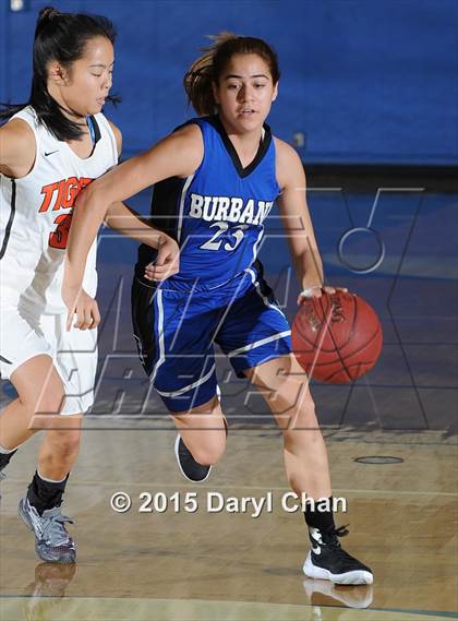 Thumbnail 2 in South Pasadena vs. Burbank (SGV Classic Tournament) photogallery.