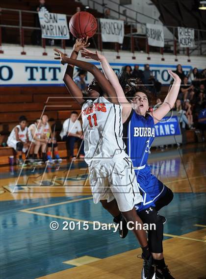 Thumbnail 2 in South Pasadena vs. Burbank (SGV Classic Tournament) photogallery.