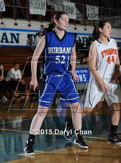 Thumbnail 1 in South Pasadena vs. Burbank (SGV Classic Tournament) photogallery.